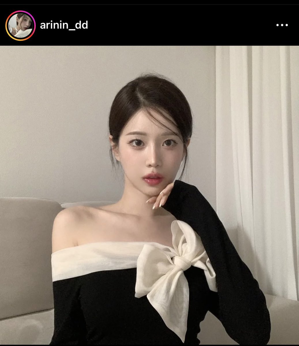 kimchi_piano04's tweet photo. イケメン会計士で一番モテてたメロい男性ドンホと、
美人で、女子にも好かれる
聞き上手で落ち着いたアリン、
シーズン史上のベストカップル

変な駆け引きもなく
猛烈にアプローチしたわけでもなく
ちゃんと好きになって結ばれたのが素敵

シアン界隈よりももっとこの2人観たかった
#脱出おひとり島 https://t.co/dLKTIkFjv5