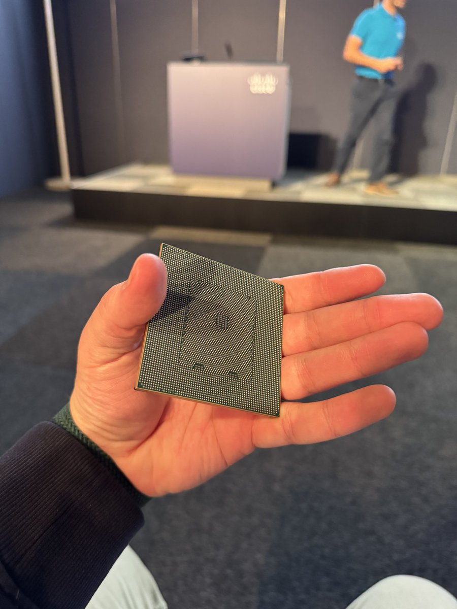 Vincent Zafra tweet media