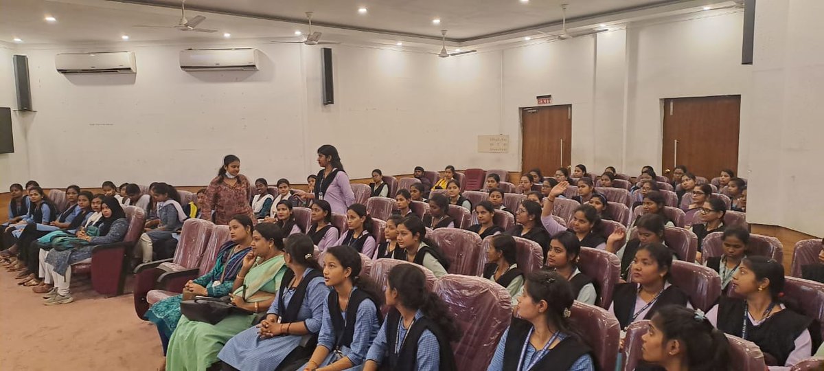 RSCBhubaneswar's tweet image. @RSCBhubaneswar a unit of @ncsmgoi @MinOfCultureGoI organised #meetthewomenscientist #InteractiveTalk #QandASession #ScienceFilmShow during celebration of #InternationalDayofWomenandGirlsinScience on 11.02.2025