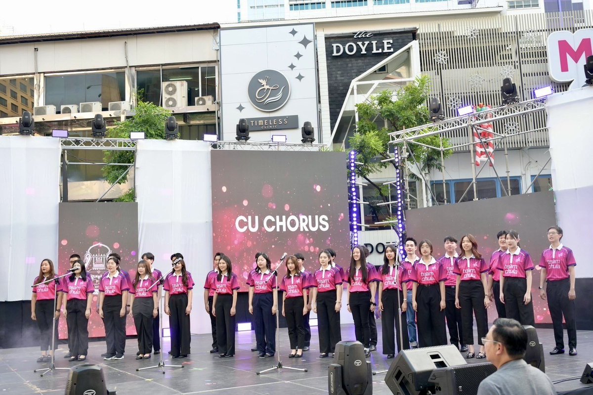 cuchorus's tweet photo. ภาพบรรยากาศขณะวง CU Chorus ขับร้องเพลงเปิดงาน “Chula Baka Begins” ในวันที่ 4 กุมภาพันธุ์ 2568 🎼💗
_____________________________
💌Official Page
Facebook : CU Chorus
Instagram : cuchorus_official
Twitter : cuchorus
YouTube : CU Chorus
TikTok : cuchorus_official https://t.co/cZYSFoTcqm