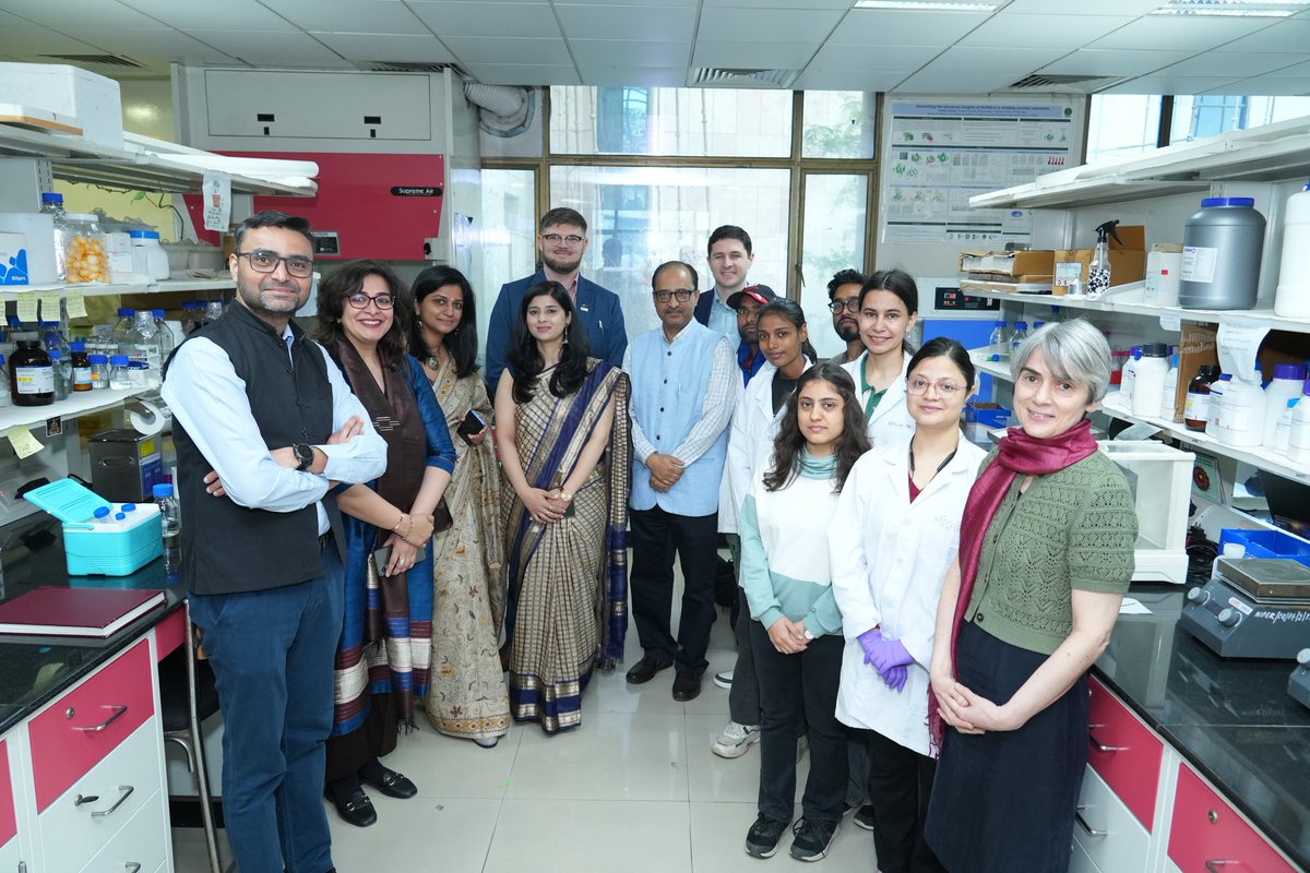 Vineet Gaur (@gaurvineetsbl) on Twitter photo Prof. Ottoline Leyser <a href="/UKRI_News/">UK Research and Innovation</a> during her visit to <a href="/NIPGRsocial/">BRIC-NIPGR</a> interacted with students from Structure Biology Lab at BRIC-NIPGR Prof. Ottoline Leyser <a href="/UKRI_News/">UK Research and Innovation</a> during her visit to <a href="/NIPGRsocial/">BRIC-NIPGR</a> interacted with students from Structure Biology Lab at BRIC-NIPGR