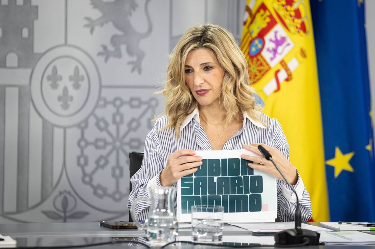 👋El Gobierno aprueba subir el SMI 2025 a 1.184 euros mensuales en 14 pagas

prensa.mites.gob.es/webPrensa/list…

 #colegiooficialgraduadossocialestf #trabajo #Empleo #JusticiaSocial #graduadossociales 

<a href="/empleogob/">Ministerio Trabajo y Economía Social</a>