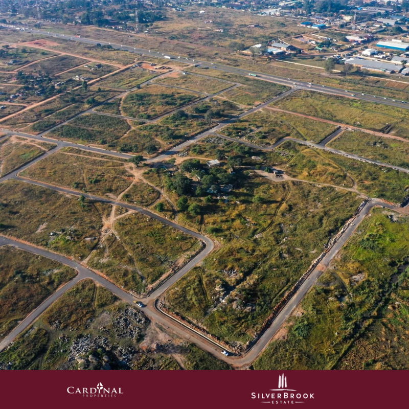 NewDev_zw's tweet photo. Silverbrook Estate by Cardinal Properties - just 18 km from Harare’s city center, this modern 300-unit residential development offers the best of both worlds – convenient city access &amp; suburban living.

🚗 Enjoy a stress-free commute with easy access to major roads and highways