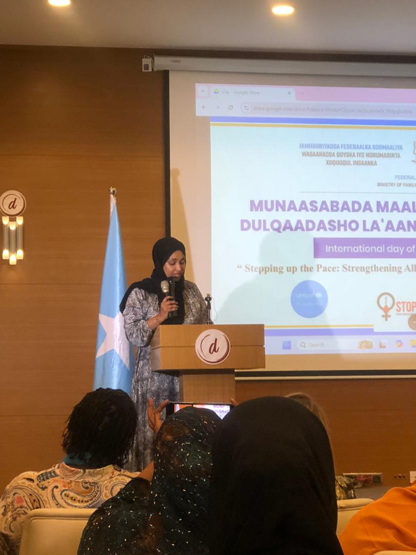 Today, Mogadishu united to mark the International Day for Zero Tolerance for FGM, reaffirming our commitment to protect girls from this harmful practice. Powerful voices, survivor testimonies &amp; collective action! Read more: unf.pa/4gEazmP  
#Unite2EndFGM #EndFGM