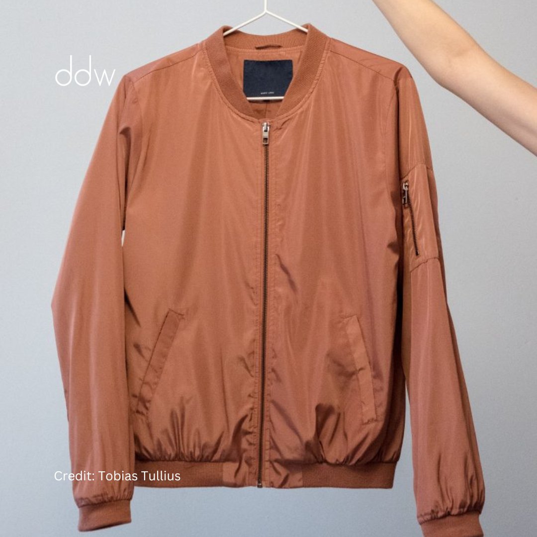 ddw's tweet photo. "Check seams, fabric, origin, feel—seek quality clothes that endure."

Go to “link in bio” for more details.

#QualityClothing #SustainableFashion #SlowFashion #ClothingTips #FashionAdvice #TextileQuality #FashionConscious #WardrobeEssentials #SmartShopping #ClothingCare https://t.co/vAzevpeSsZ