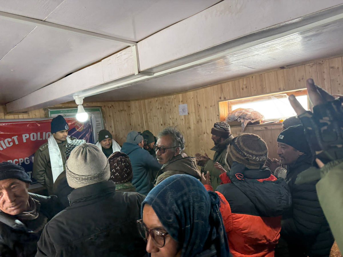 Police Station Kargil (@ps_kargil) on Twitter photo Police Station Kargil organized a PCPG meeting in Village Sapi, chaired by DySP Hqrs (ASP) Kargil. A large number of locals participated, discussing several key issues affecting the community. #Kargil #CommunityEngagement #PCPG <a href="/KargilPolice/">Kargil Police</a> Police Station Kargil organized a PCPG meeting in Village Sapi, chaired by DySP Hqrs (ASP) Kargil. A large number of locals participated, discussing several key issues affecting the community. #Kargil #CommunityEngagement #PCPG <a href="/KargilPolice/">Kargil Police</a>