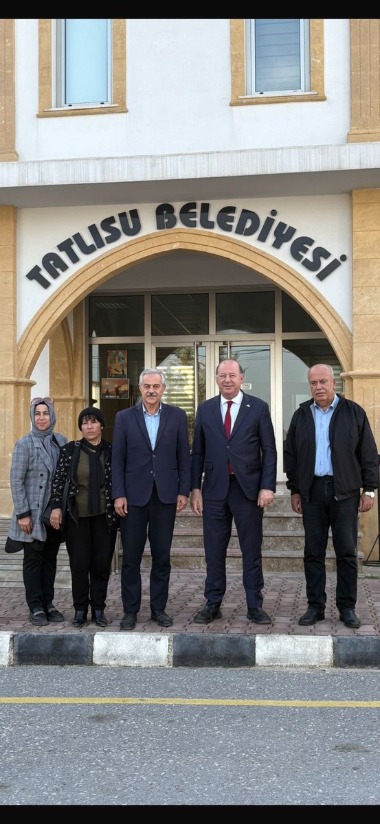 Sağlık Bakanımız Sn Hakan Dinçyürek’in bölgemizi ziyareti sonrası Belediyemiz ile işbirliği yapılarak Belediye Sağlık Ocağında Perşembe günleri Doktor hizmet vermeye başlayacaktır. İşbirliği için Sn Bakanımız Hakan Dinçyürek’e teşekkür ediyorum