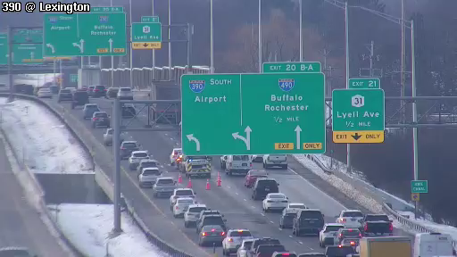 TotalTrafficROC's tweet photo. On 390 South between Lexington and Lyell there is an accident blocking the center lane. #Greece #Gates #ROC #Rochester #traffic https://t.co/JSA7wALYHf