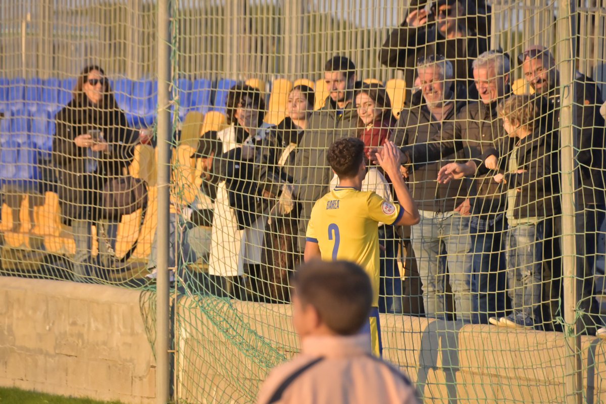 💛💙 Querida afición, ¡El #Mirandilla necesita vuestro apoyo este domingo!

🚨 Activación de abonos 🚨

✅🪪 Los socios deben activar su abono en 
mirandilla.cadizcf.com

👋 ¡Nos vemos el próximo domingo a partir de las 16:30 horas!
🗓️ J 2️⃣3️⃣
🆚 <a href="/JTorremolinosCF/">Juventud Torremolinos CF</a>