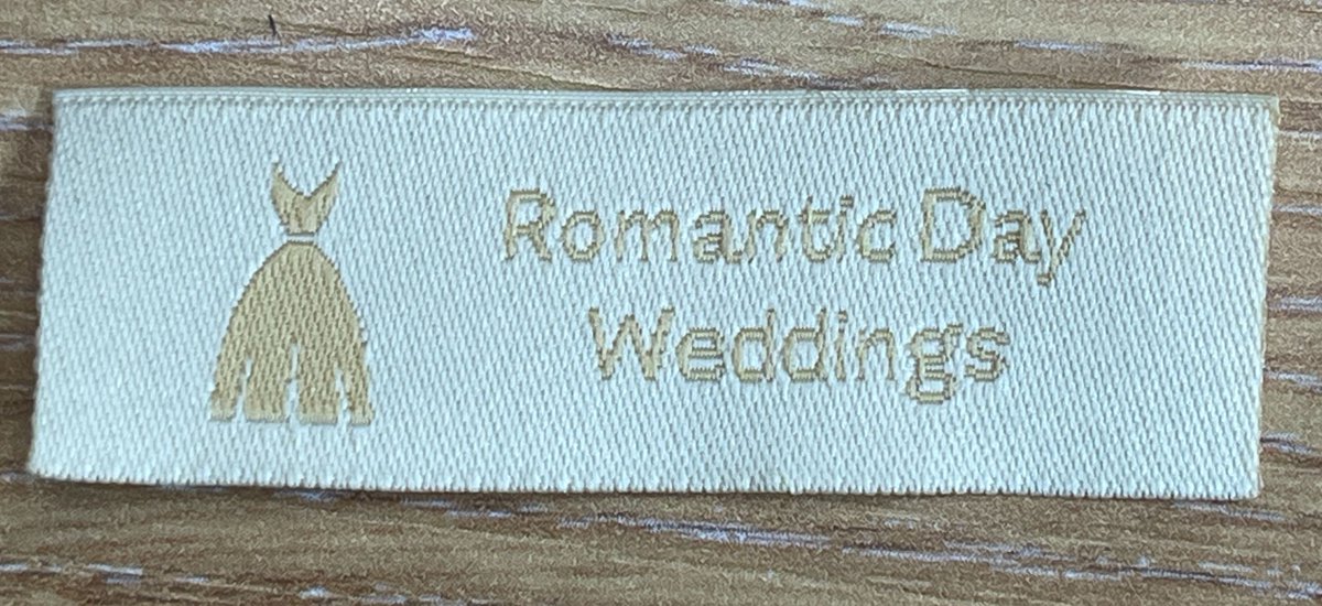 Small Batches, Big Impact: Discover Our Premium Short-Run Labels
#wovenlabelsuk #brandinglabels #knitting #crafting #customtags