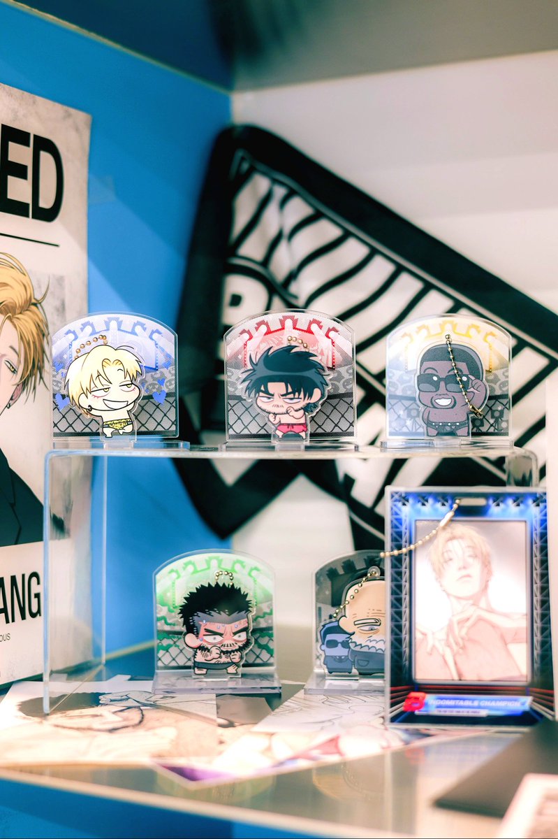 콜라보 카페가 진행중입니다. 오프라인 행사가 열릴 수 있을 줄은 몰랐는데 ㅎㅎ... 함께하는 바이퍼 작가님과 독자님들 약 3주 간 부디 잘 부탁드립니다. 🙂‍↕️❤️