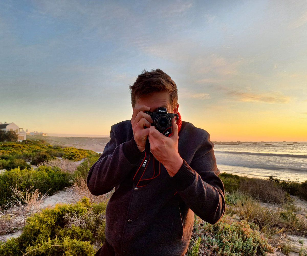 ATTN: In need of a freelance media/public/communications relations pro? With 15 years of experience in the country's biggest newsrooms, I know EXACTLY where the press statement for your business story is supposed to land. Contact me for this secret sauce: GraemeRauby@gmail.com