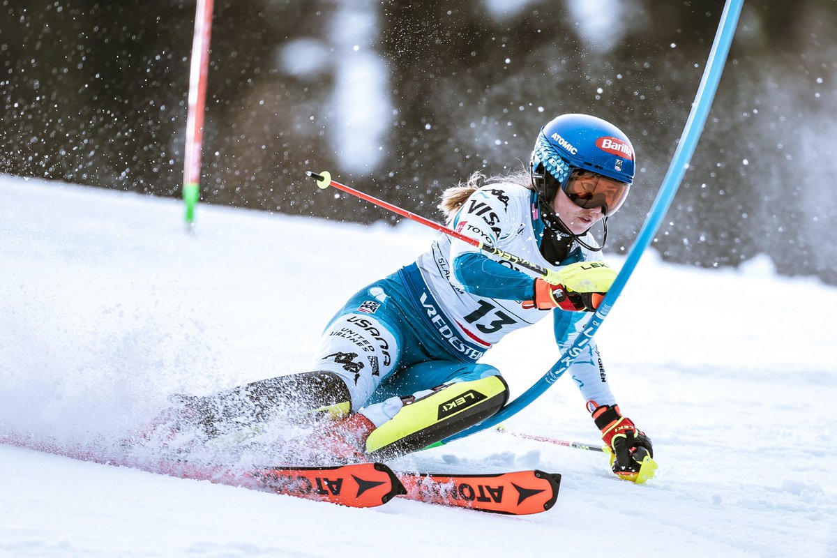 usskiteam's tweet image. 🇺🇸 GOLDEN DUO!! 🇺🇸

@MikaelaShiffrin and @_BreezyJohnson take GOLD for the USA in the first ever team combined World Championship!! 🥇

Plus, it’s @MikaelaShiffrin 15th World Champs medal, tying the most World Championships medals ever won. Wow. 👑

#stifelusskiteam