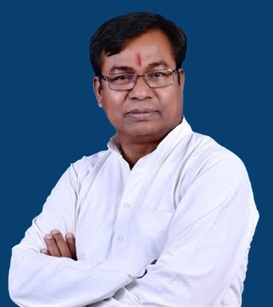 SevadalJHK's tweet photo. ଲଢ଼ୁଆ ନେତା ଭକ୍ତ ଚରଣ ଦାସଙ୍କୁ ପିସିସିର ନୂତନ ସଭାପତି ଭାବେ ମିଳିଲା ଦାୟିତ୍ଵ ,
 ଏ . ଆଇ . ସି. ସି ର ଐତିହାସିକ ନିଷ୍ପତ୍ତି, ଓଡ଼ିଶାରେ ଆଣିବ ଅଭୁତପୂର୍ବ କ୍ରାନ୍ତି 🙏🏻💐
@INCIndia @kharge @RahulGandhi @priyankagandhi @kcvenugopalmp @drajoykumar  @SevadalOR https://t.co/L65kG215AX
