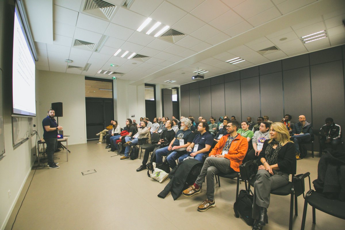 xen_org's tweet image. What a great success at The Xen Winter Meetup in Grenoble! ๐ป
We loved bringing people together to push Xen forward. Our goal was to increase development, bring in fresh ideas, and foster stronger relationships between industry and academia ๐ค