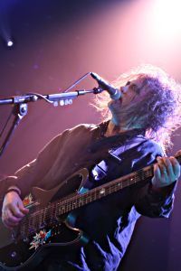 TheCureForever_'s tweet photo. The Cure in Oslo on November 11th 2008.
Photos: Inge Rand
#TheCure #RobertSmith #SimonGallup #PearlThompson https://t.co/Q9CtNjfmDy