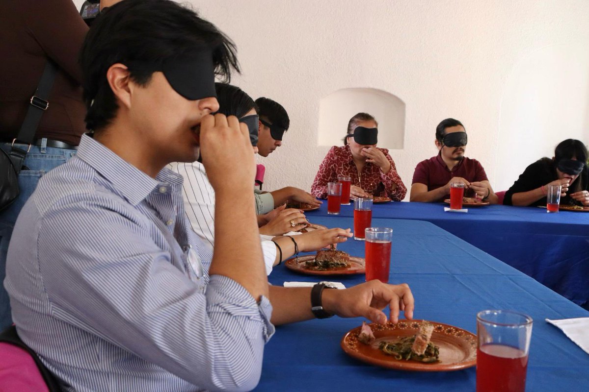 #SomosEraitzicutzio478 | Eskantani desafió los sentidos de nuestra gente con una deliciosa comida sensorial. 👀👂🏻👅✋🏻👃🏻

¡Sin duda los mejores festivales del Bajío se hacen en #Irapuato!✅

#YoAmoIrapuato #ConPasoFirme #AquíEsIrapuato