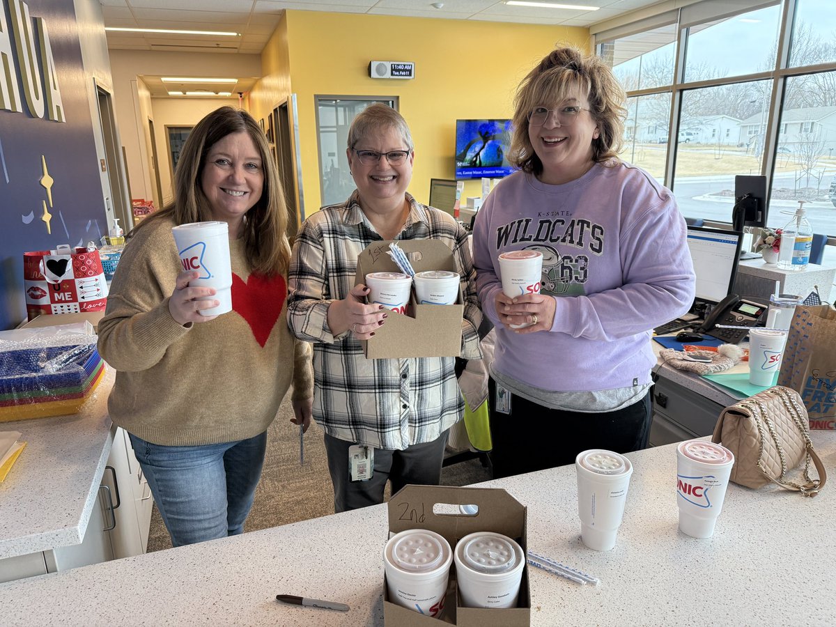 Courtney Minnich (@court_minnich) on Twitter photo A little <a href="/sonicdrivein/">Sonic Drive-In</a> pick me up for <a href="/NashuaES/">Nashua ES</a> staff before the winter weather rolls in! ❄️ #funfebruary <a href="/NKCSchools/">NKC Schools</a> A little <a href="/sonicdrivein/">Sonic Drive-In</a> pick me up for <a href="/NashuaES/">Nashua ES</a> staff before the winter weather rolls in! ❄️ #funfebruary <a href="/NKCSchools/">NKC Schools</a>
