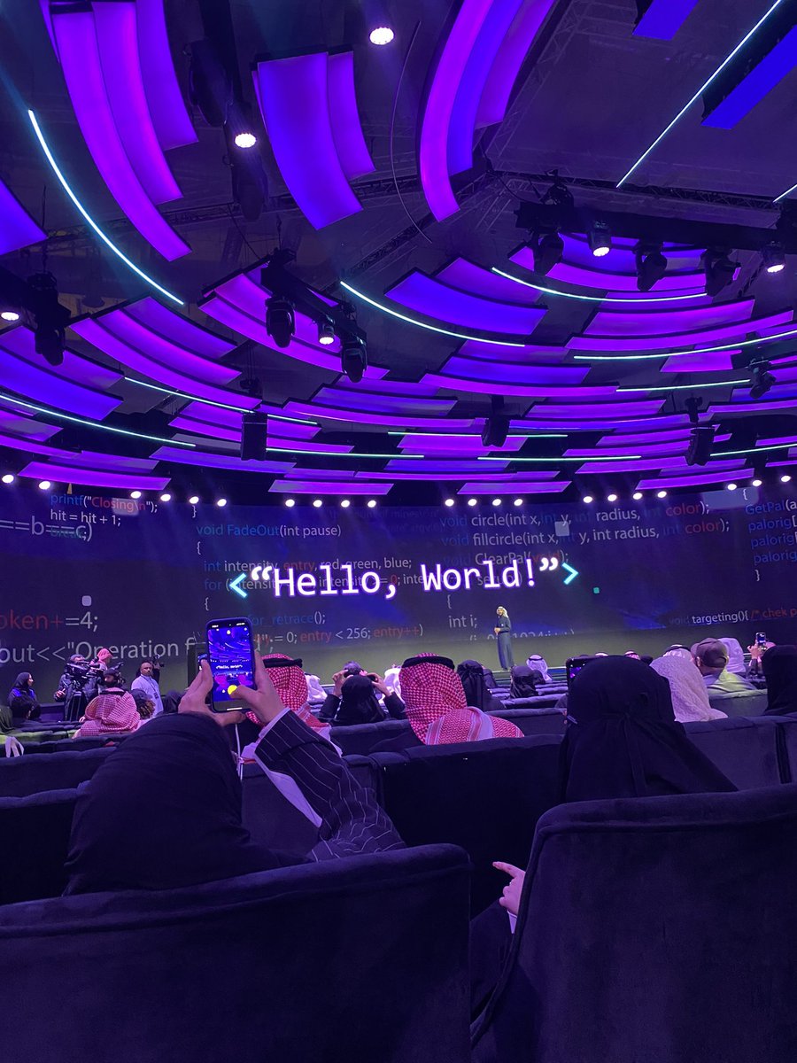 اليوم الثالث في لييب مع صديقة الرحلة نهاد <a href="/Nehad_T7/">nehad</a> ✨✨

ومن أول الحاضرين لحفل تخرج مها <a href="/0nnei/">MAHA</a> ☝️🤍