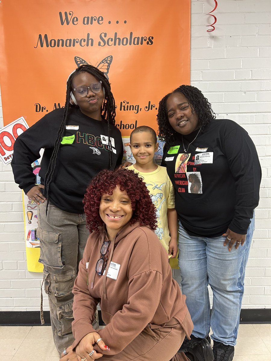 djsma3's tweet image. Annual #BAMEC Chambana schools National African American Parent Involvement Day tour #NAAPID #BHM