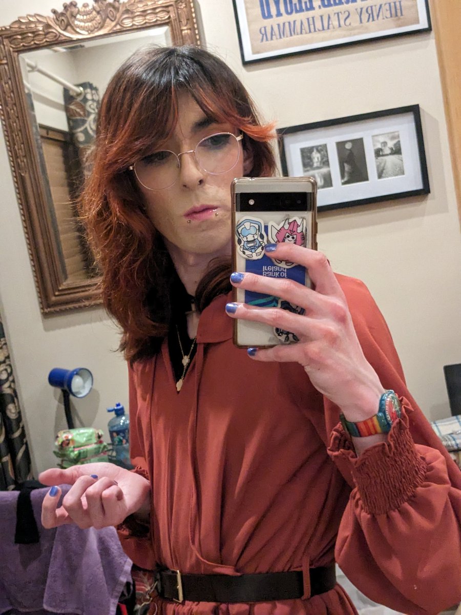 skyemoonIight's tweet image. going to a musical I&apos;ve never seen wish me luck