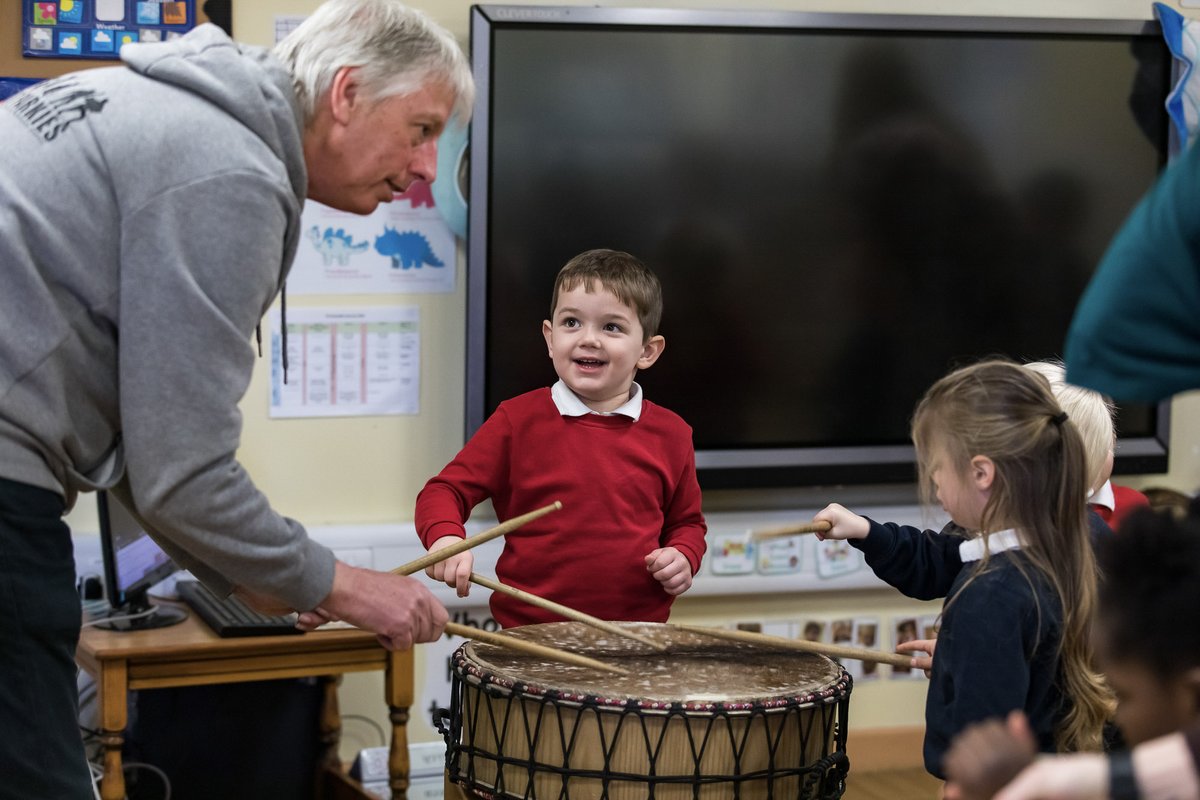 A few spaces are still available for our Music in Early Years CPD session at The Point this evening - don't miss it! Artist Dyzelle will be leading the session, sharing her techniques for setting up the building blocks of music for young children. 

Book: bit.ly/Teacher_CPD_Pr…
