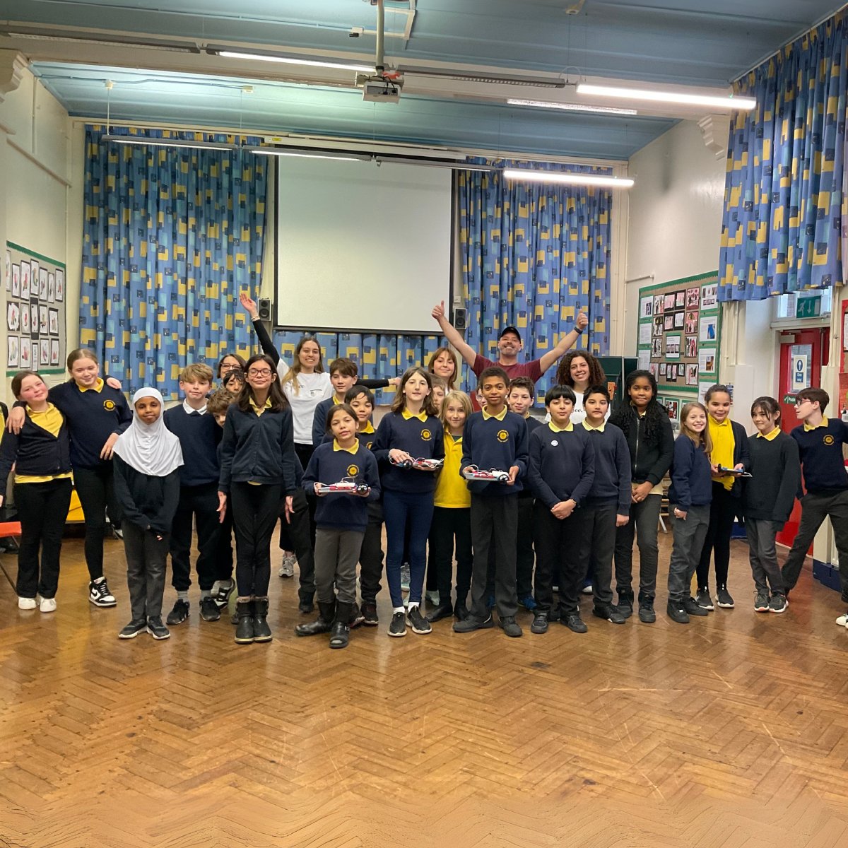 twin_science's tweet photo. 🌍✨ On this International Day of Women and Girls in Science, we celebrate the bright young minds at Gillespie Primary School, where both girls and boys are hands-on with our Robotic Kits, discovering the endless possibilities of #STEM. With every experiment, we're nurturing a future where sustainability and gender equality go hand in hand—empowering the next generation of double-winged scientists who will lead us toward a more sustainable and inclusive world.

 #WomenInScience #GirlsInSTEM #STEMForSustainability #InternationalDayofWomenandGirlsinScience