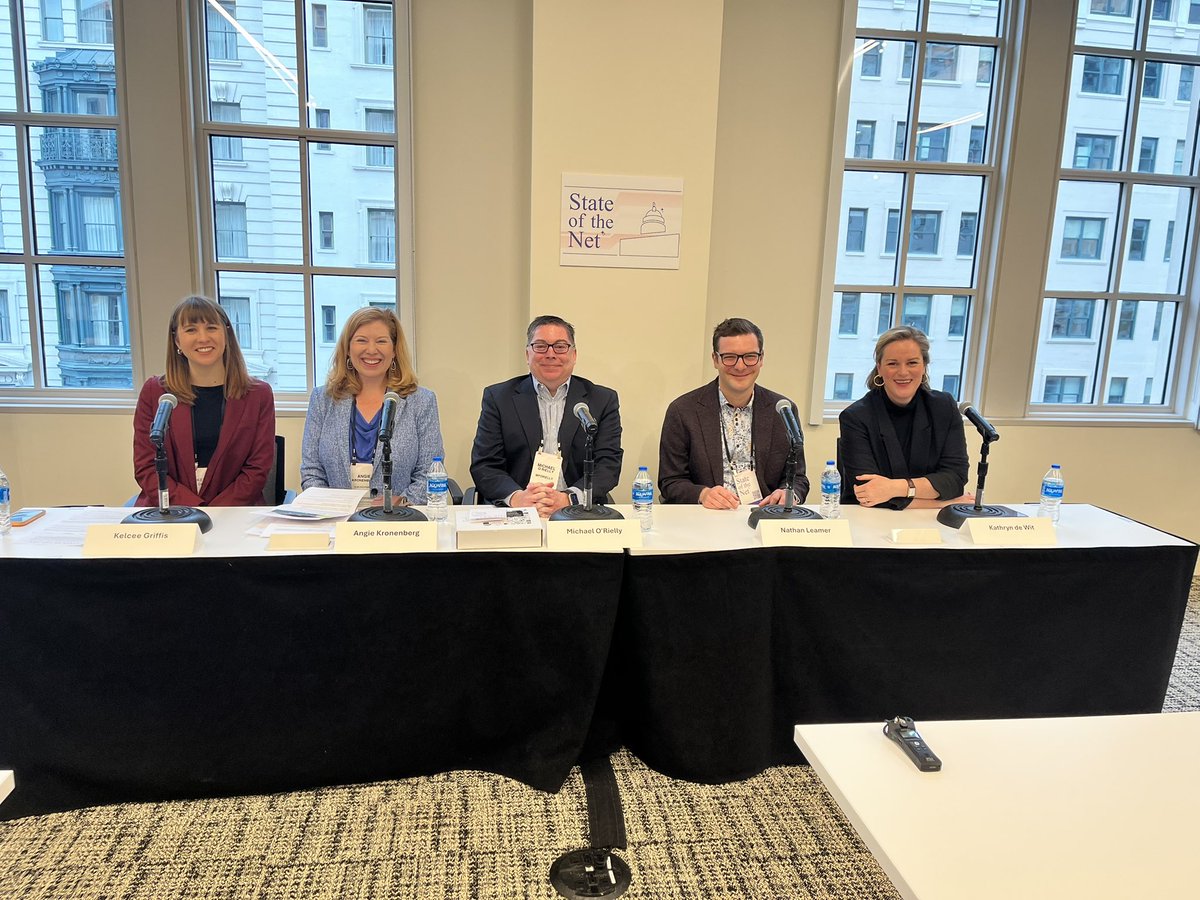 A Starlink/ TMo Super Bowl commercial — are telecom industries converging into one big network? What does that mean for consumers?

Great bband panel with <a href="/KelceeGriffis/">Kelcee Griffis</a> <a href="/MPORielly/">Mike O’Rielly</a> <a href="/NathanLeamerDC/">Nathan Leamer</a> <a href="/km_dewit/">Kathryn de Wit</a> &amp; Angie Kronenberg

#SOTN2025