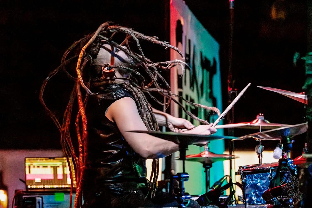 "I keep my eyes always on the LORD. With him at my right hand, I will not be shaken"  Psalm 16:8 *Erin Parker photography*