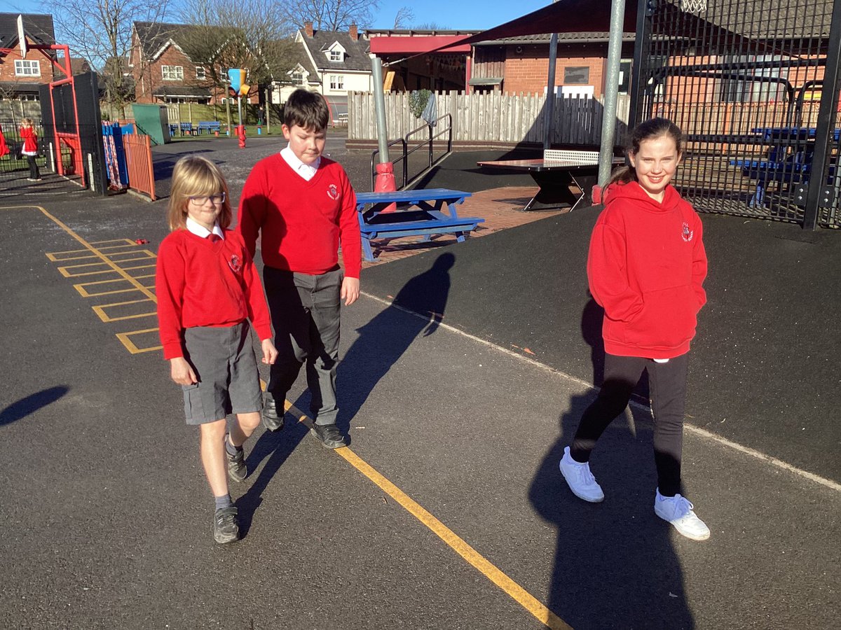 class6Aspull's tweet image. There’s nothing better than some exercise on a crisp sunny day! #acpswellbeing #childrensmentalhealthweek