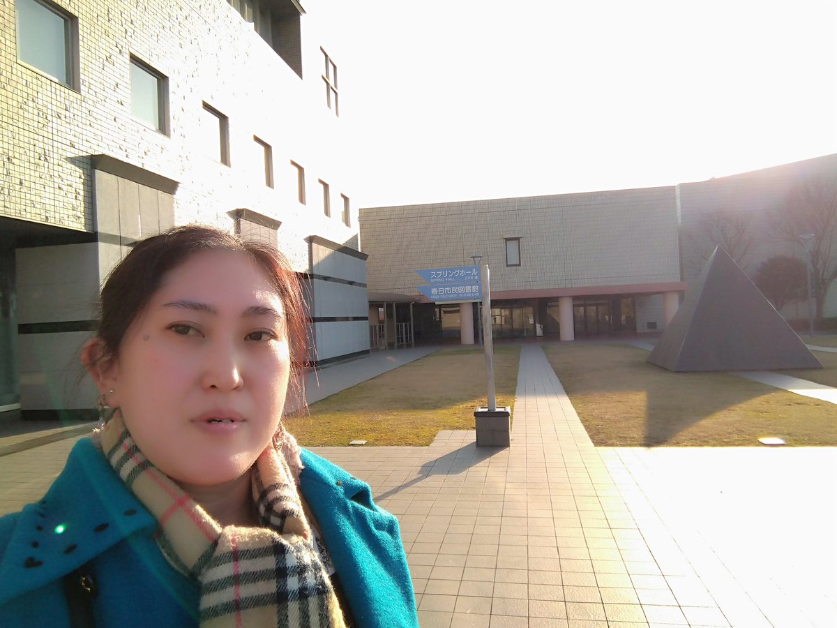 Camy_Shinobyu's tweet photo. 市外在住でも参加可能になって、
お知らせいただいた時は、
検討する余裕がなかったけど、、、
リフレッシュも兼ねてギリギリに申込んで参加。。。
ミ&amp;ラしか吹いてないけど😅
本格的な演奏だった😆ギター🎸体験があるとは思ってなかった。。。🤣
楽しかった。。。✨
#LeVelGirls
#黒崎OL女子
#カナリ https://t.co/3yICXdV1bH