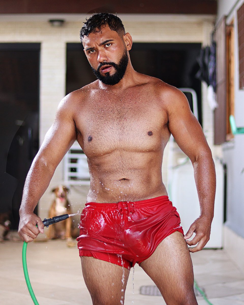 Se o sol tá pegando, a gente se joga na água!🌞💦💦💦💦🥵