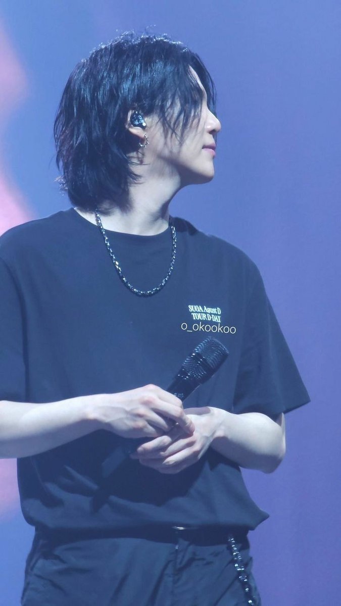 suyang_min's tweet image. 심각한 미소녀다. 너무 미소녀잖아