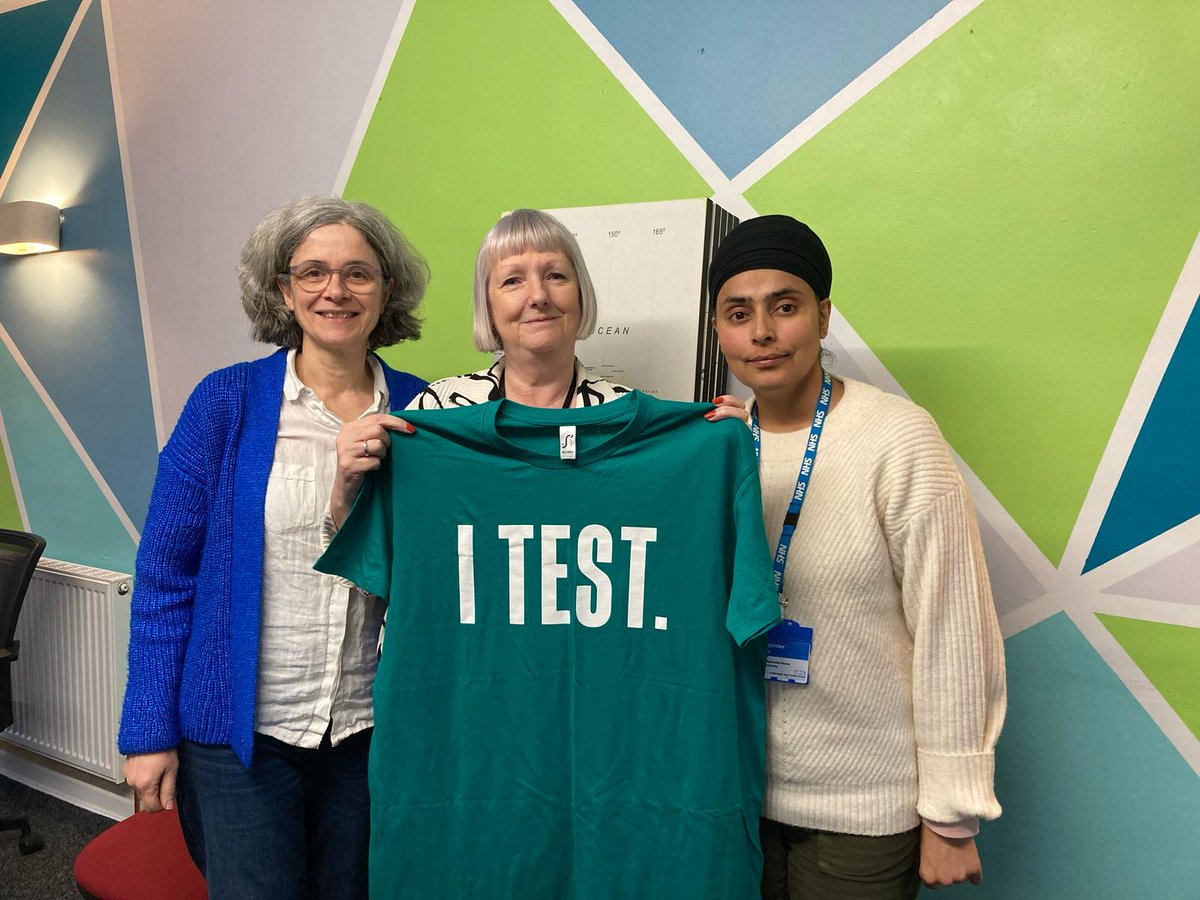 It was a busy testing session today! Here's Anne supporting National HIV Testing Week, as part of Mission Zero! 

Many thanks to <a href="/infostaugs/">St. Augustine's Centre 🧡</a> for hosting this event!
thebrunswickcentre.org.uk/news/hiv-testi…
<a href="/startswith_me/">It Starts With Me</a>