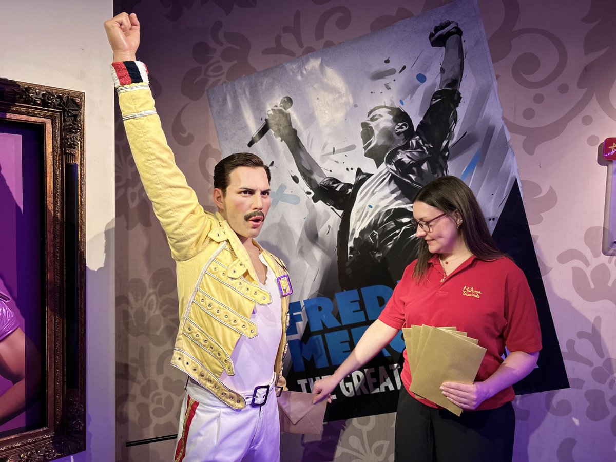 Queen Extravaganza (@queenextrava) on Twitter photo Queen Extravaganza & <a href="/MTBlackpool/">Madame Tussauds</a> are giving you the chance to WIN tickets to see the only official Queen tribute show perform live at the Blackpool Opera House on Wednesday 19th February 2025 – celebrating 50 years of Bohemian Rhapsody! 👑
Details here: queenonline.com/quex/news/quex… Queen Extravaganza & <a href="/MTBlackpool/">Madame Tussauds</a> are giving you the chance to WIN tickets to see the only official Queen tribute show perform live at the Blackpool Opera House on Wednesday 19th February 2025 – celebrating 50 years of Bohemian Rhapsody! 👑
Details here: queenonline.com/quex/news/quex…