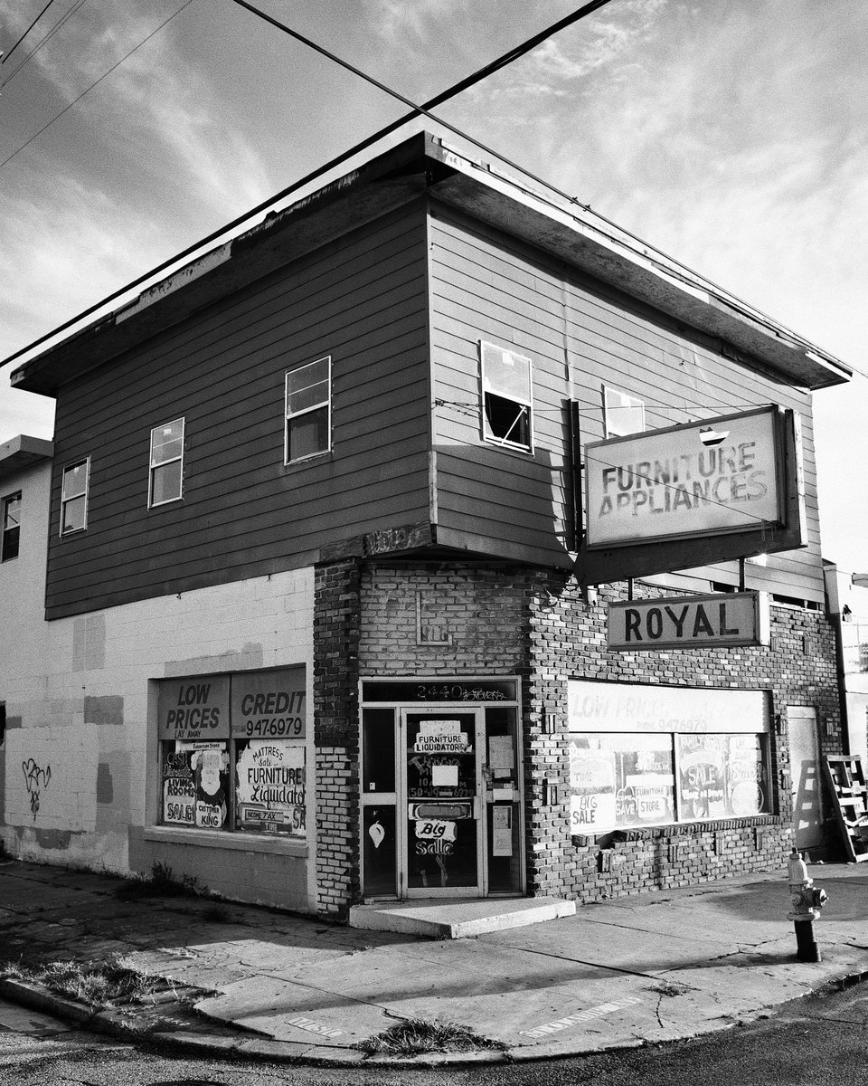 KevinKellyUSA's tweet photo. Everything changes. Corner of Music &amp; St. Claude. New Orleans 2016 &amp; Now. @MorrowsNola https://t.co/o3x9YoU1ak