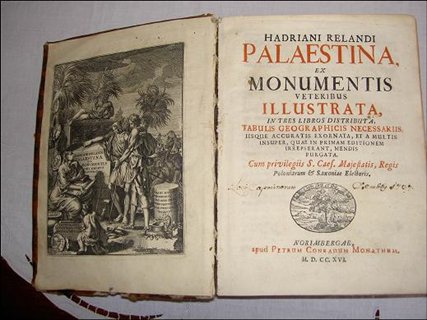 IN Gaza lived approximately 550 people, 50% Jews and the rest mostly Christians. The Jews grew and worked in their flourishing vineyards, olive tree orchards, and wheat fields.
1695 book written by Hadriani Relandi (1676-1718)