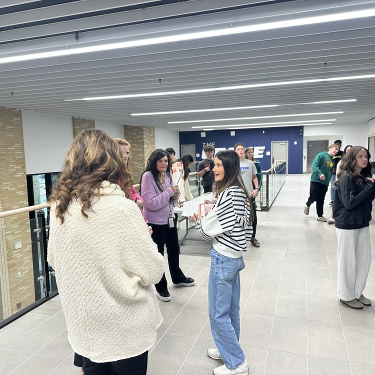 WalnutGroveHS's tweet photo. We loved welcoming our N2Learning Guests from around the District today so they could get a glimpse of all the amazing things happening at The Grove! #TeachingUp At The Grove @ProsperISD @TothDustin https://t.co/ILRcpz95QB