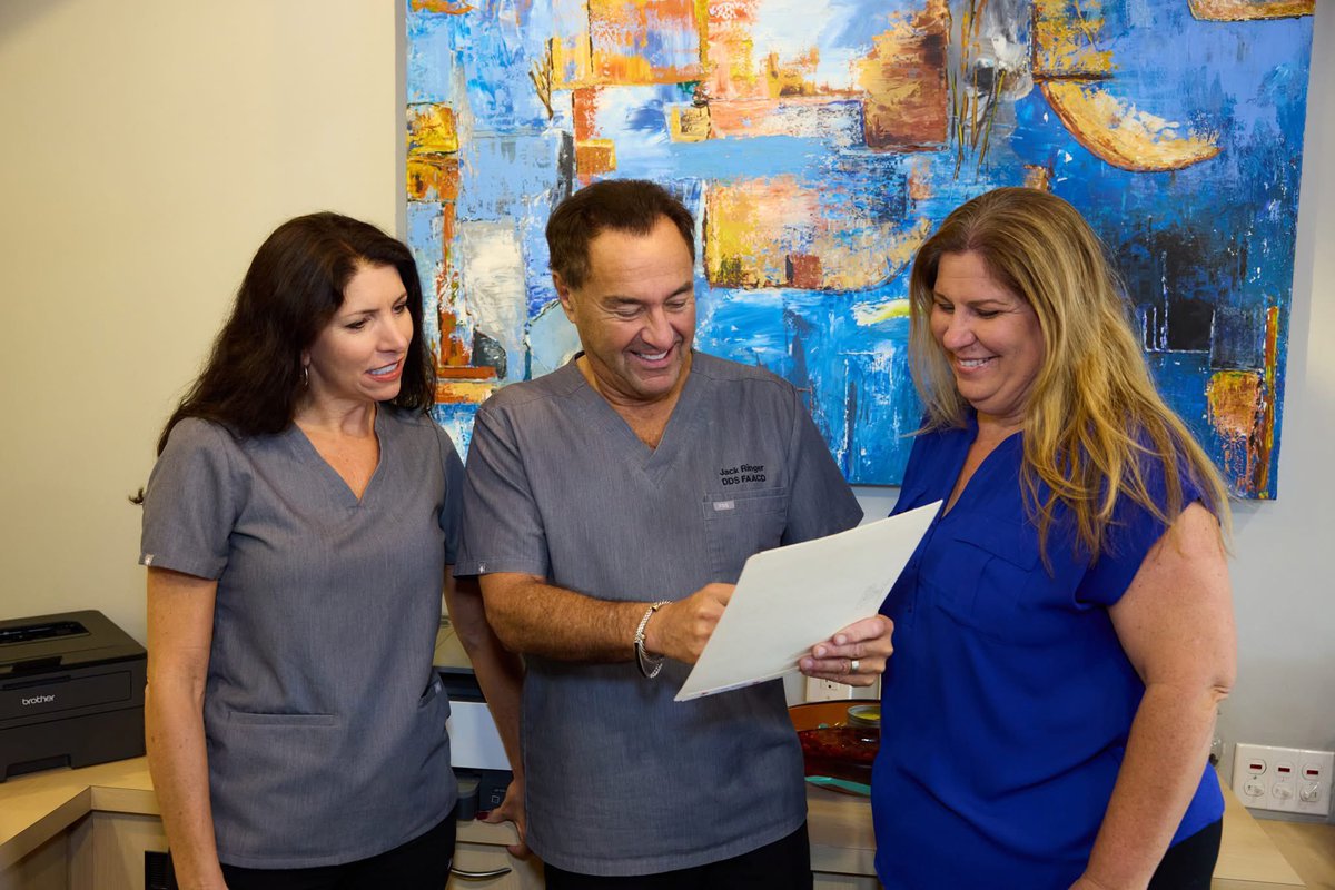 DrJackRinger's tweet photo. Smiles are our specialty! 😁 Dr. Jack Ringer and our friendly team are here to make every visit comfortable and stress-free. We can’t wait to see you! 👋✨ 

🔗 https://t.co/v1jSKJrXJh

#DrJackRinger #HealthySmiles #FriendlyCare #CosmeticDentist #AACDAccredited #Anaheim https://t.co/yo2fhF2pnx