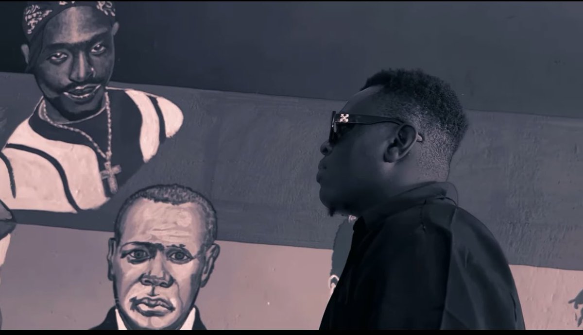 Olo 2 pac ndi Chilembweyo akuoneka kuti amanyasidwa nazo zomwe amayimba akulu wa 😂😂😂