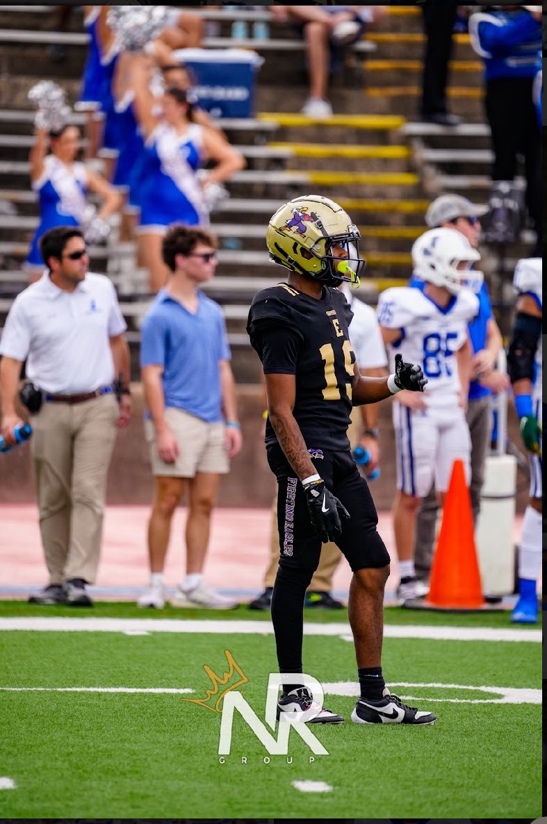 KelwinWhite's tweet photo. Student athlete 💪🏽 https://t.co/uDgxLbHKKw