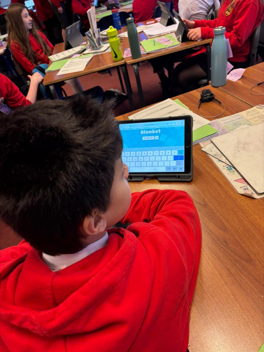 StFXDigitalDreamTeam tweet media