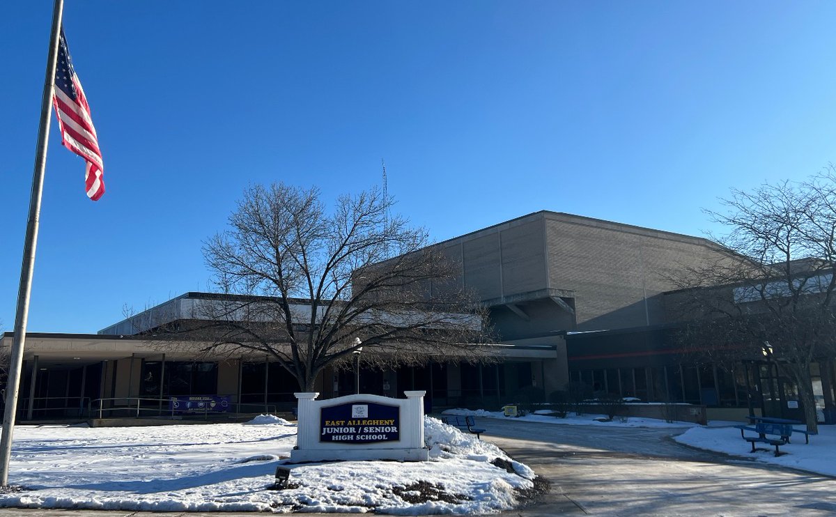 EastAlleghenySD's tweet photo. Kudos to the 184 East Allegheny MS-HS students who earned High Honors in the second quarter (3.5-4.0 GPA) and the 98 students who garnered Honor Roll accolades (3.0-3.49 GPA) for a total of 282 students with a 3.0 or higher! Great job, #Wildcats! #EASD https://t.co/vGHc95RL7D