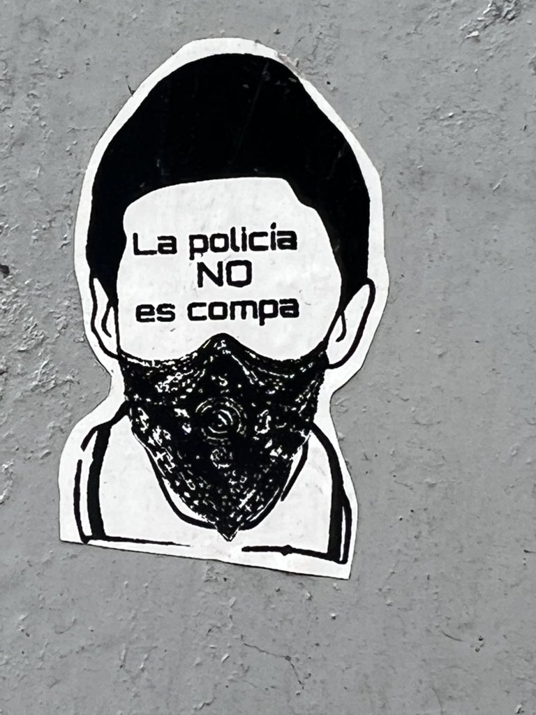 antiscion's tweet image. #StickerArt #StickerBomb #StreetArt #CDMX