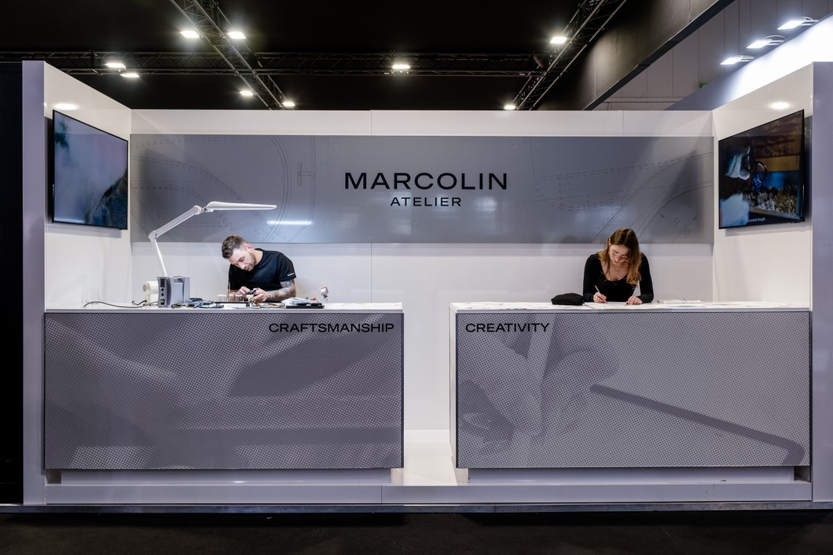 CommunityGroup_'s tweet image. 110M di persone vedono il mondo con occhiali Made in Italy 🇮🇹
L&apos;eyewear è da sempre un settore centrale nel racconto di Community sul saper fare italiano, affiancando le aziende leader.
A @MIDOExhibition, con @marcolineyewear, abbiamo visto le novità  e l&apos;inedita “Framing Light”.