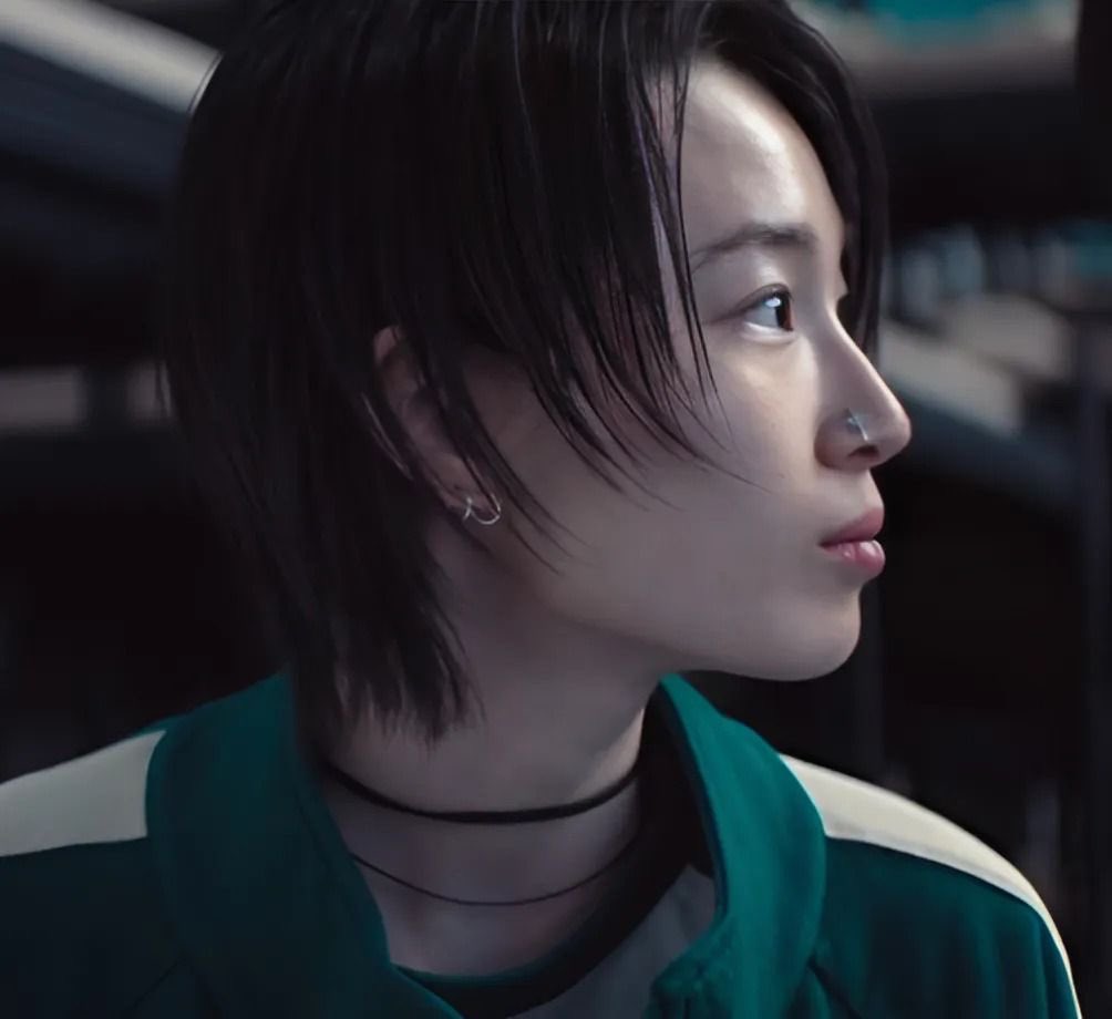 bestofsemi's tweet photo. semi's side profile >> https://t.co/RMlqsPVJOF