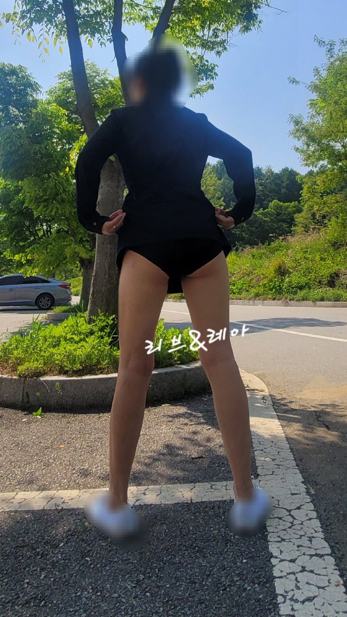 부푼 기대를 안고 예전사진 하나 올리고 꿀잠자러 갑니다~♡
주위에 사람있을때 찍은 처음이자 마지막 사진인듯ㅋ