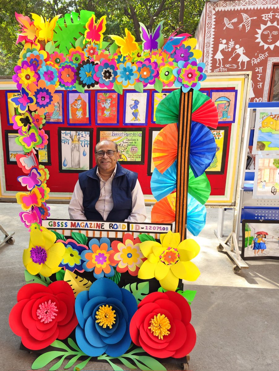 KuldeepSinghPpl's tweet image. 🌟 Unlock the power of curiosity coupled  with value System of Bharat in the classrooms! 🏫

✨ Encourage your students to ask questions, ignite their critical thinking, and foster a love for learning.. 

Let&apos;s make inquiry the heart of education! 💡💬 

#TeachingTips…