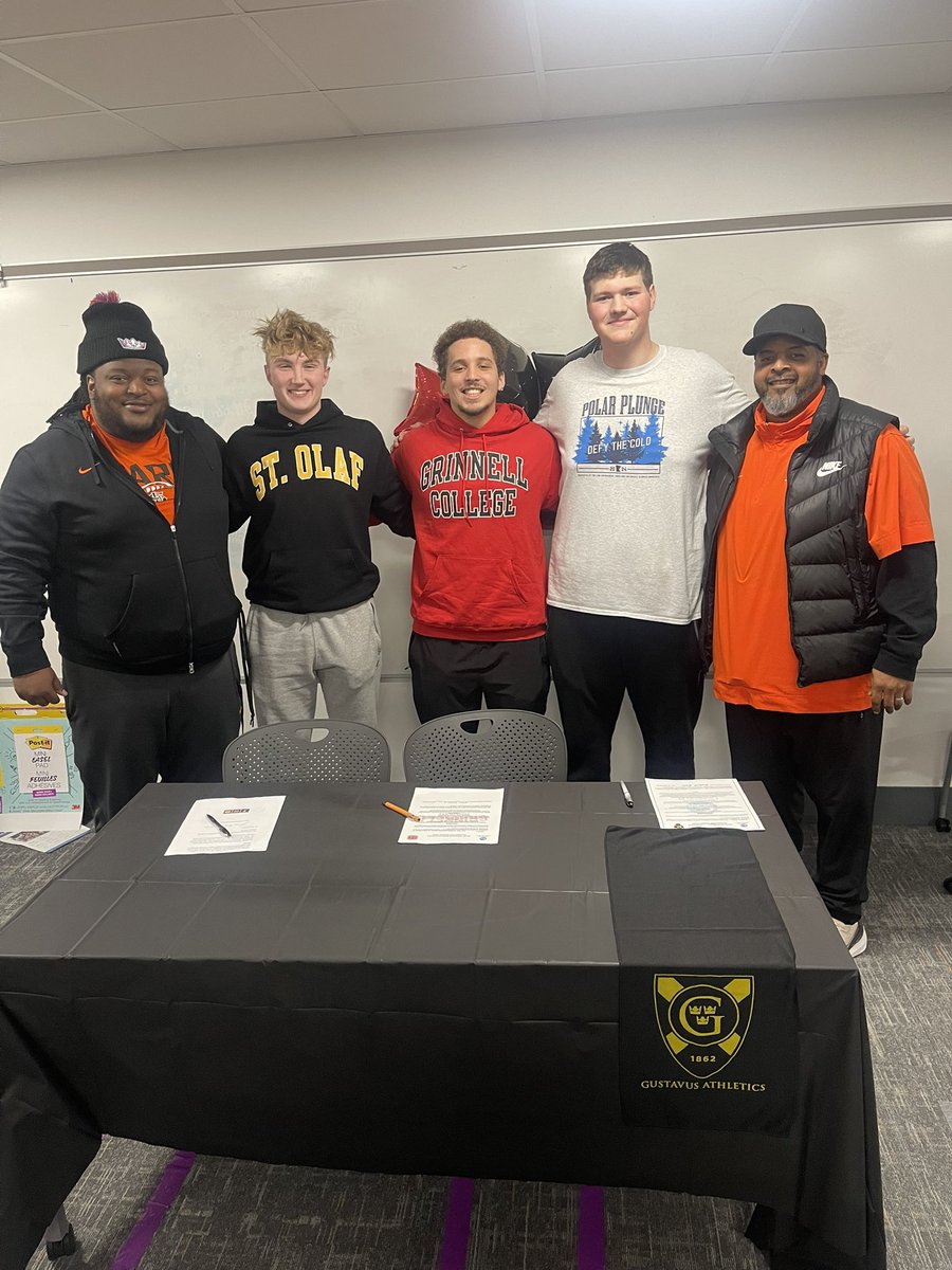 Coach Foster (@coachfost) on Twitter photo Congratulations to our SLP College Bound Student Athletes. <a href="/tj_brayboy/">TJ Brayboy</a> Grinnel college <a href="/EichtenJeremy/">Jeremy Eichten</a> St. Olaf and Zach Stahl Gustavus! Great Student Athletes who will no doubt thrive! <a href="/CoachRobG/">Coach Rob Griffin</a> #slp4life#wingsup Congratulations to our SLP College Bound Student Athletes. <a href="/tj_brayboy/">TJ Brayboy</a> Grinnel college <a href="/EichtenJeremy/">Jeremy Eichten</a> St. Olaf and Zach Stahl Gustavus! Great Student Athletes who will no doubt thrive! <a href="/CoachRobG/">Coach Rob Griffin</a> #slp4life#wingsup