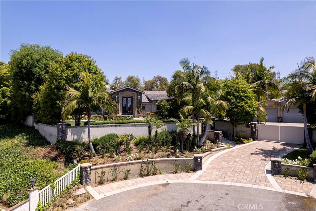 RayFernandezOC's tweet photo. 1422 Bella Vista DR, La Habra Heights, CA 90631 just hit the market!
Take a look at this awesome space: https://t.co/bdVNcdfQCZ https://t.co/9tanZDPSMn